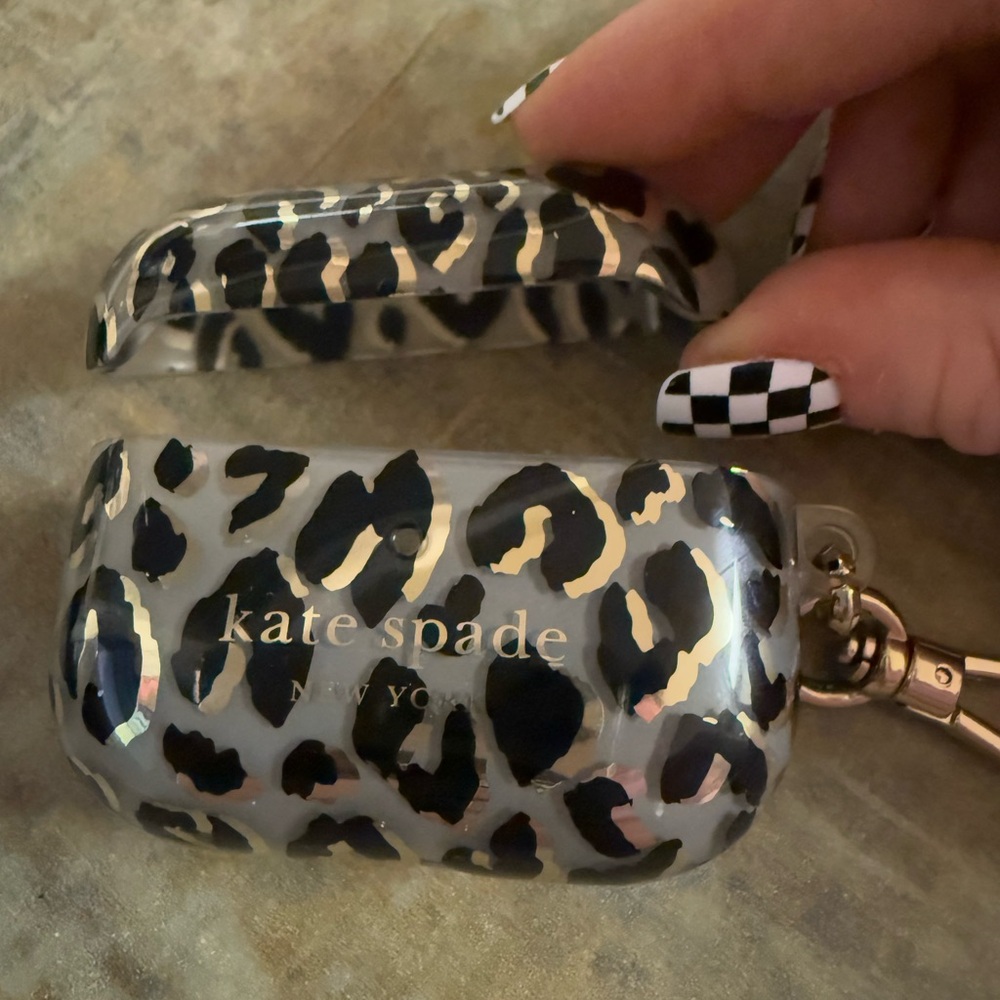 Apple AirPods pro case - Kate spade